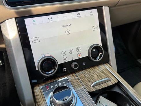 Used 2018 Land Rover Range Rover Long Wheelbase Supercharged image 35