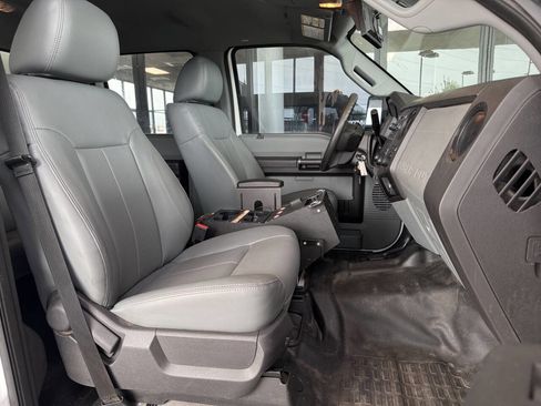Used 2015 Ford F350 XL w/ Power Equipment Group image 15