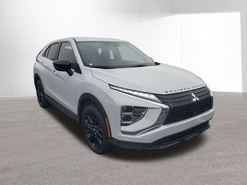 Used 2024 Mitsubishi Eclipse Cross LE image 12
