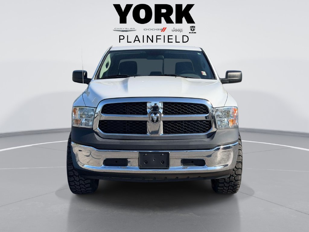 Used 2020 RAM 1500 4x4 Crew Cab Classic w/ Chrome Appearance Group image 2