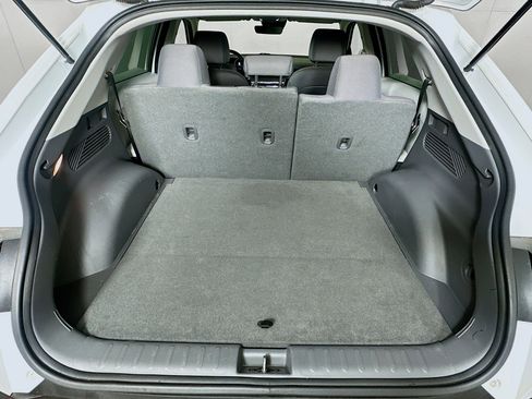 Used 2024 Hyundai Ioniq 5 SE RWD image 28