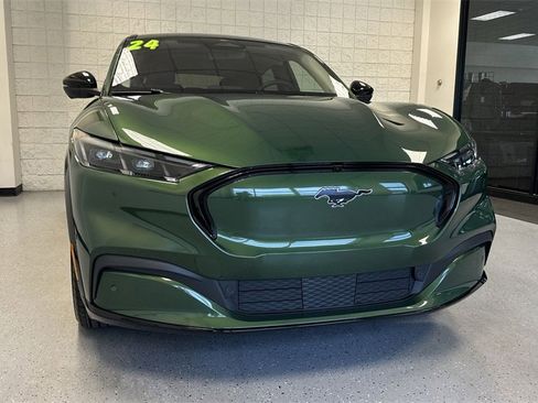 Certified 2024 Ford Mustang Mach-E Premium image 34