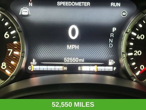 Used 2023 Jeep Renegade Trailhawk AWD/4WD image 3