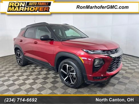 Used 2021 Chevrolet TrailBlazer RS w/ Sun and Liftgate Package image 1