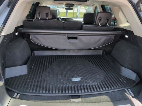 Used 2017 Cadillac XT5 Luxury AWD/4WD image 11