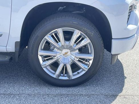 New 2026 Chevrolet Silverado 1500 High Country w/ High Country Premium Package image 11