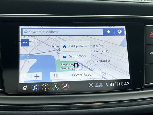 Used 2021 Buick Enclave Essence w/ Sound and Sites Package image 28