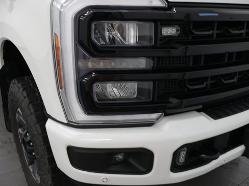 Used 2024 Ford F350 Lariat w/ Lariat Ultimate Package AWD/4WD image 26