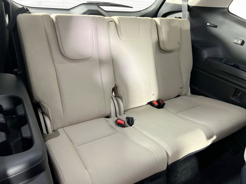 Used 2022 Subaru Ascent Premium w/ Convenience Package image 26