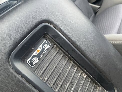 Used 2017 GMC Sierra 1500 SLE image 13