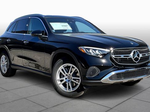 New 2026 Mercedes-Benz GLC 300 image 2