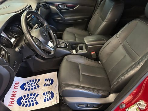 Used 2019 Nissan Rogue Sport SL image 21