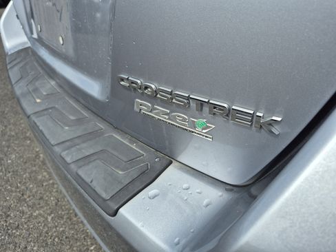Used 2016 Subaru Crosstrek 2.0i Premium AWD/4WD image 21