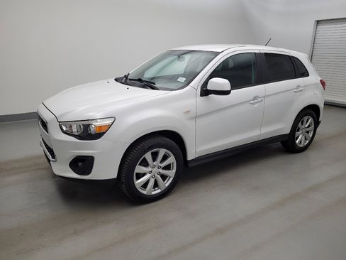 Used 2015 Mitsubishi Outlander Sport ES AWD/4WD image 2