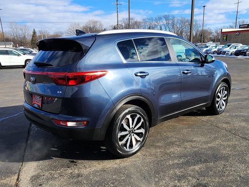 Used 2017 Kia Sportage EX w/ EX Technology Package image 18