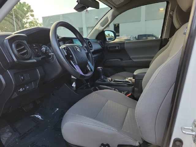 Used 2022 Toyota Tacoma SR w/ SR Convenience Package RWD image 11