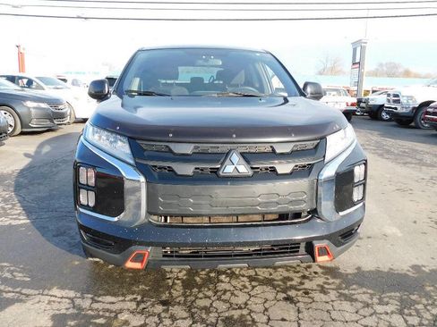 Used 2020 Mitsubishi Outlander Sport Black Edition image 5