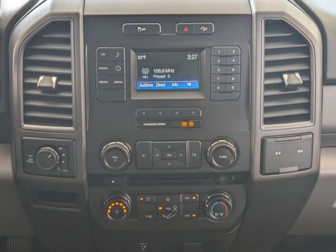 Used 2018 Ford F250 XL w/ Power Equipment Group AWD/4WD image 25