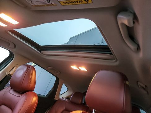 Used 2023 MAZDA CX-5 Carbon Edition image 9