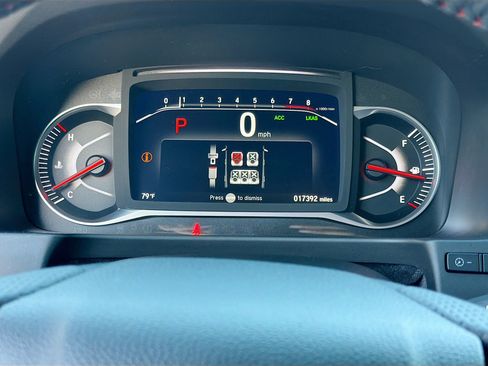 Used 2025 Honda Passport Black Edition image 40