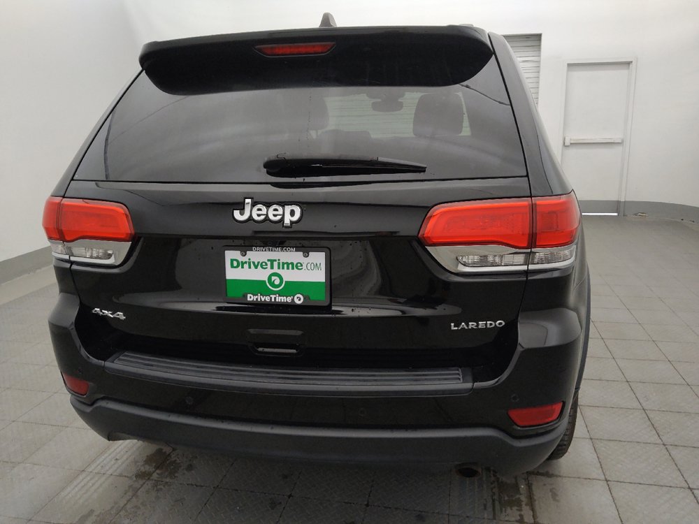 Used 2019 Jeep Grand Cherokee Laredo w/ Laredo X Package RWD image 7