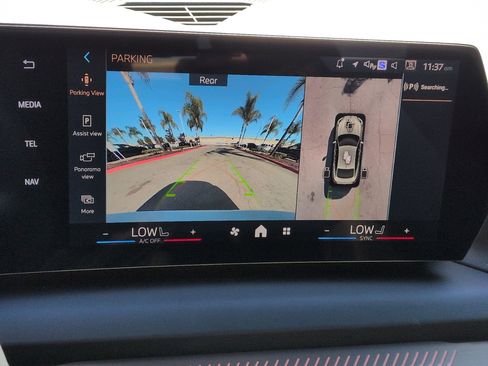 Used 2025 BMW 228i xDrive w/ Technology Package image 24