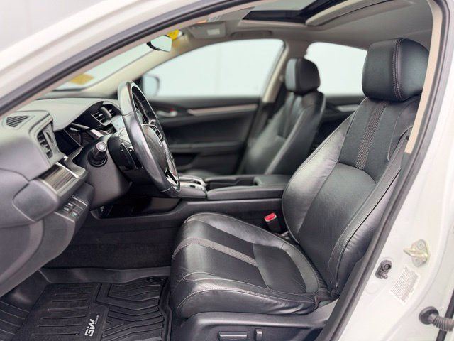 Used 2019 Honda Civic Touring image 22