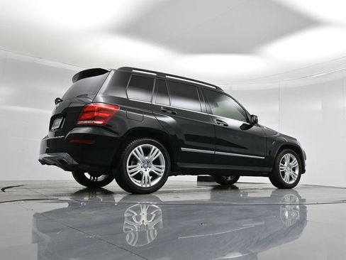 Used 2015 Mercedes-Benz GLK 350 2WD image 44