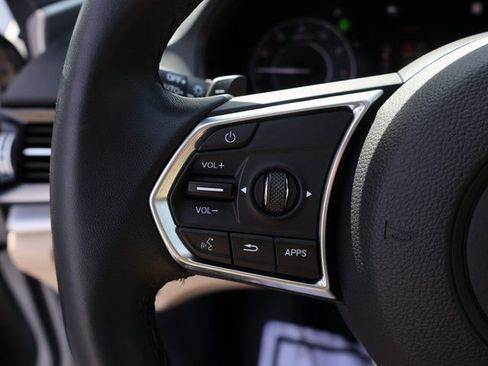 Used 2024 Acura RDX SH-AWD image 33