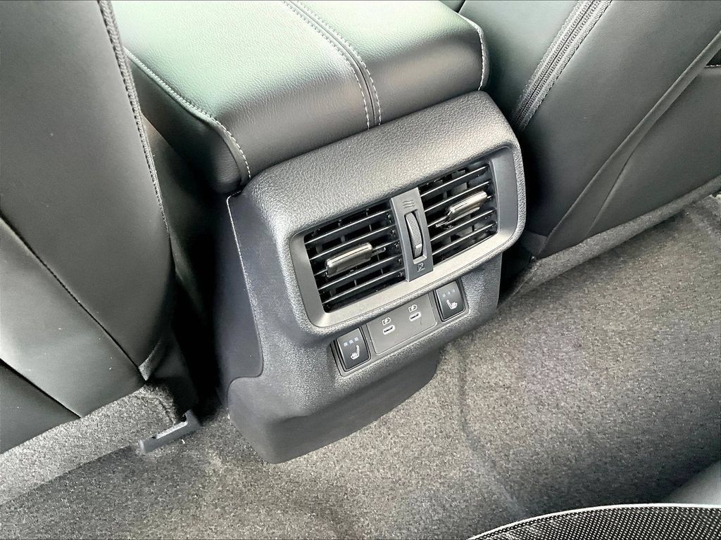 New 2026 Nissan Murano Platinum w/ Cargo Package AWD/4WD image 19