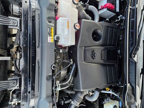 Used 2025 Toyota Tundra 1794 Edition image 30