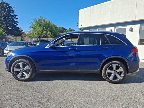 Used 2019 Mercedes-Benz GLC 300 4MATIC w/ Multimedia Package image 7