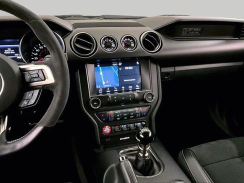 Certified 2017 Ford Mustang Shelby GT350 RWD image 6