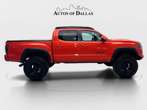 Used 2023 Toyota Tacoma TRD Pro AWD/4WD image 10