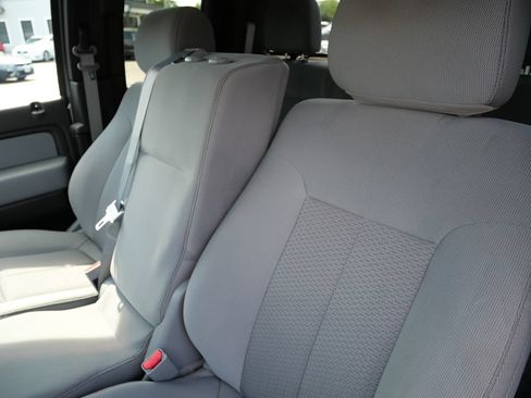 Used 2014 Ford F150 XLT w/ XLT Chrome Package RWD image 11