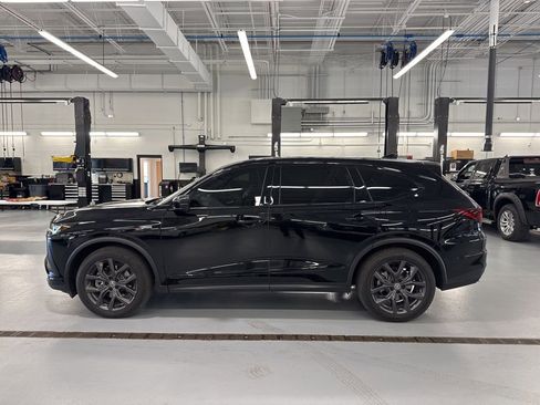 Used 2023 Acura MDX A-Spec image 6