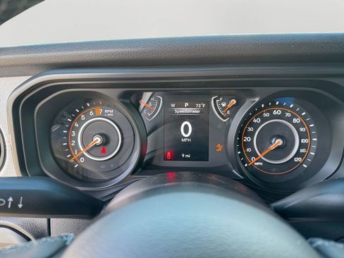 New 2026 Jeep Gladiator Sport AWD/4WD image 29