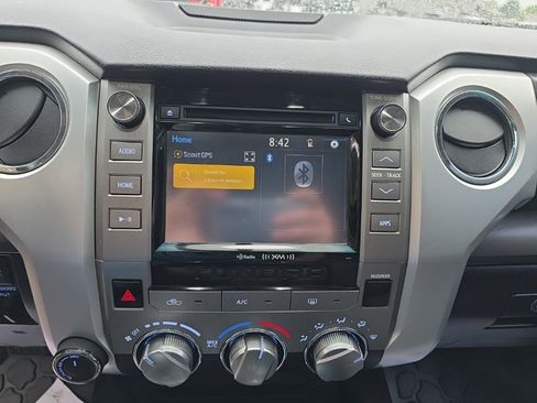 Used 2016 Toyota Tundra SR5 w/ TRD Off Road Package AWD/4WD image 21