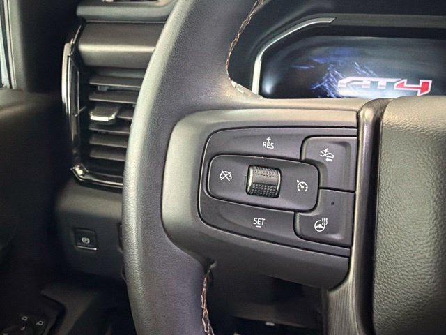 Used 2025 GMC Sierra 2500 AT4 w/ AT4 Premium Plus Package AWD/4WD image 33