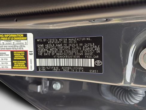 Used 2025 Toyota Camry LE w/ Convenience Package FWD image 26