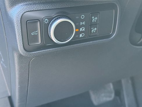 New 2026 Ford Explorer Active image 14