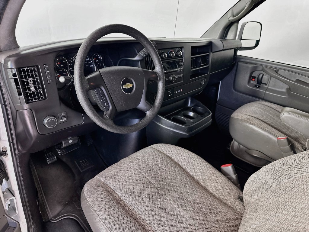 Used 2014 Chevrolet Express 2500 LT w/ LT Preferred Equipment Group RWD image 29