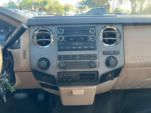 Used 2012 Ford F250 XLT AWD/4WD image 18