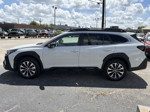 Certified 2023 Subaru Outback Limited AWD/4WD image 6