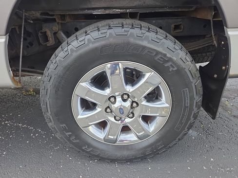 Used 2013 Ford F150 XLT w/ Luxury Equipment Group AWD/4WD image 18
