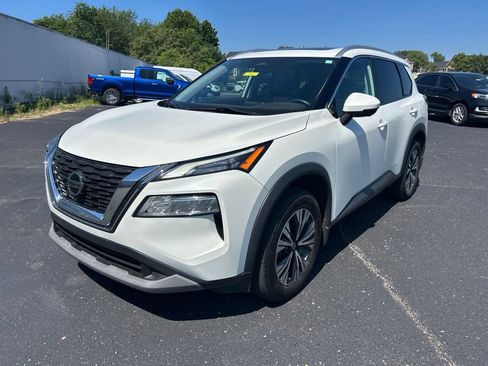 Used 2021 Nissan Rogue SV w/ Premium Package AWD/4WD image 1