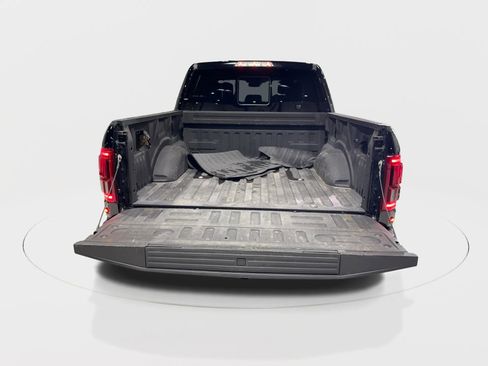 Used 2017 Ford F150 Raptor w/ Equipment Group 802A Luxury image 38