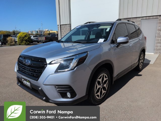 Used 2023 Subaru Forester Premium AWD/4WD image 7