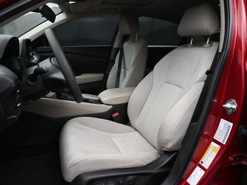 Used 2023 Honda Accord EX image 10