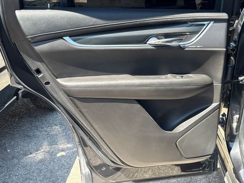 Used 2020 Cadillac XT6 Sport AWD/4WD image 12